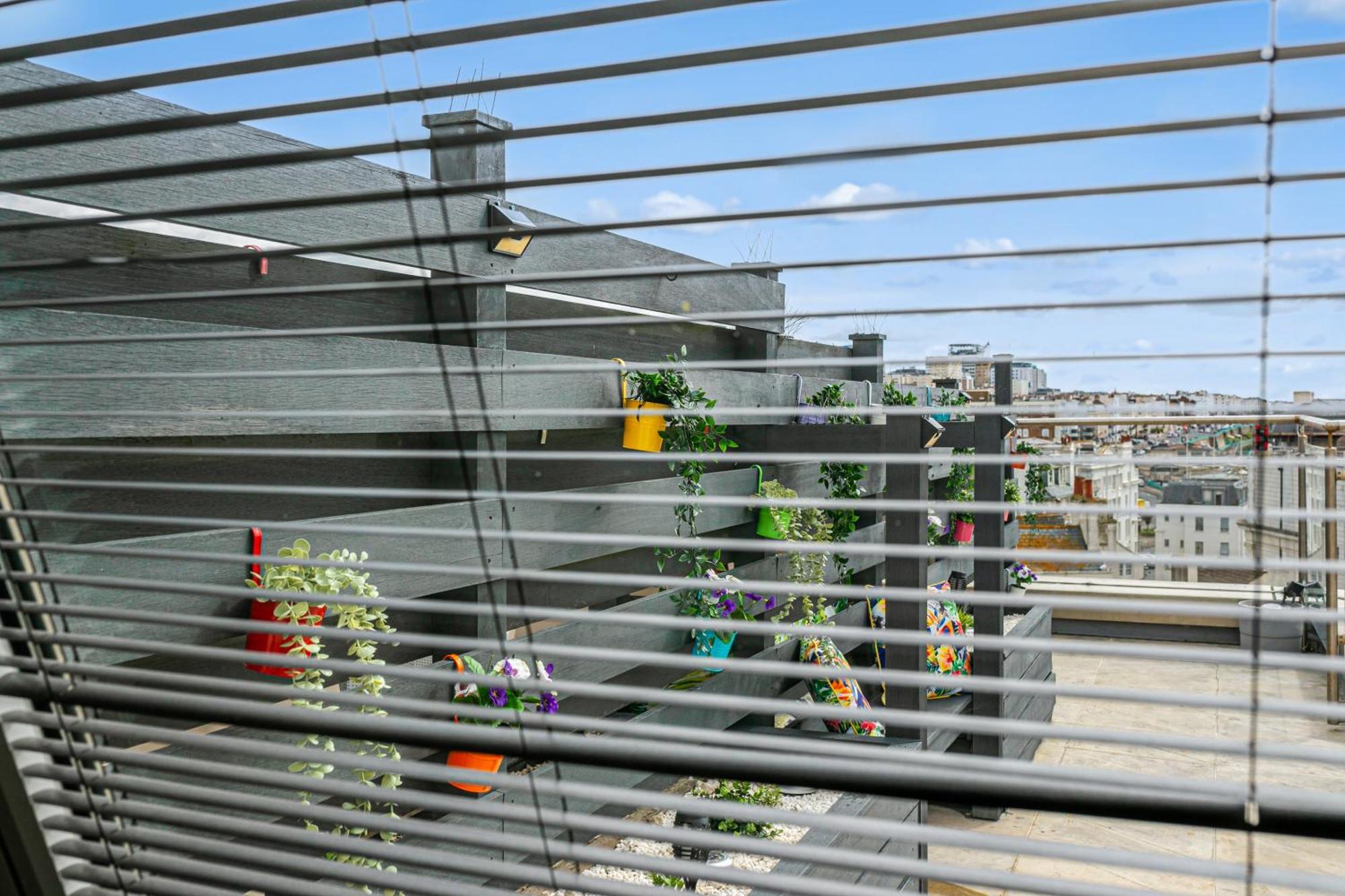 Airhost'S Brighton'S Best Green Diamond Escape With Sea Views Bagian luar foto